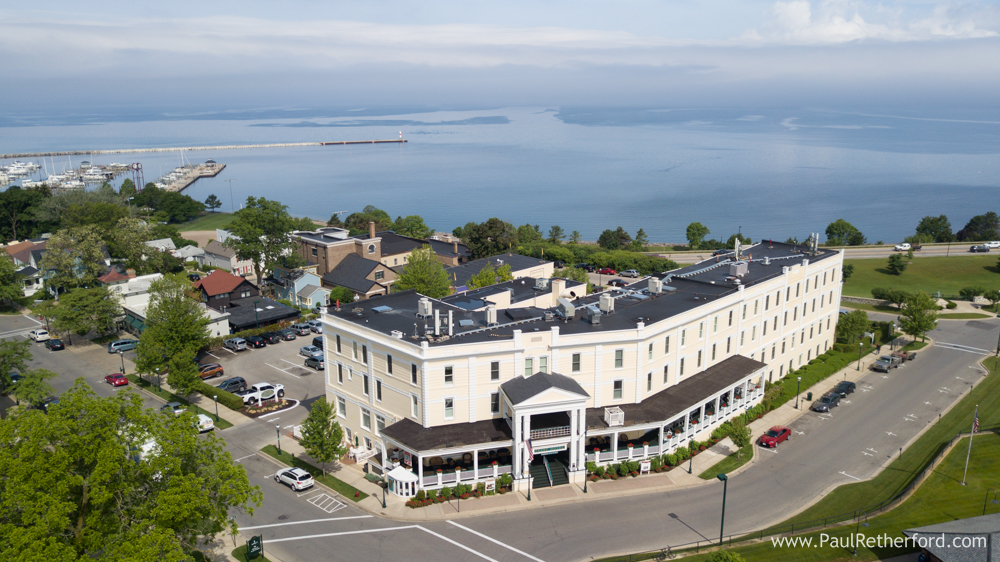 stafford-s-perry-hotel-petoskey-michigan-wedding-photography