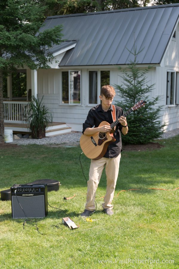 wedding photo tapawingo music guitar