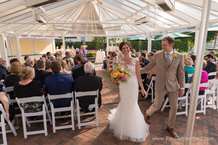 rose garden wedding photo perry hotel