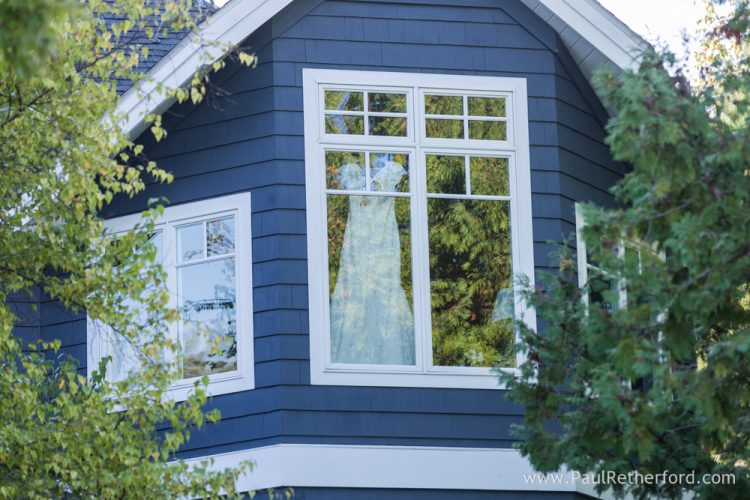 augusta jones wedding dress photo