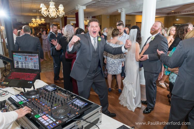 djs north wedding photo perry hotel