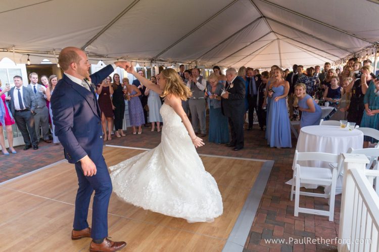 https://paulretherford.com/northern-michigan/petoskey-michigan/bay-harbor-photography/bay-harbor-yacht-club/bay-harbor-yacht-club-wedding/