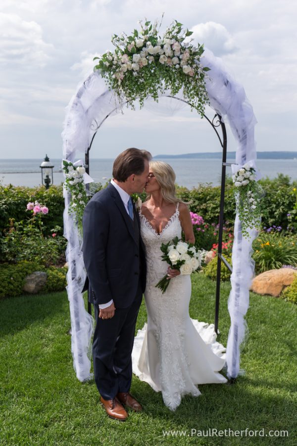 Petoskey Wedding Stafford's Perry Hotel Rose Garden Photography