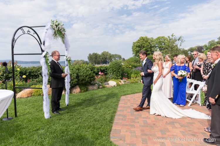 Petoskey Wedding Stafford's Perry Hotel Rose Garden Photography