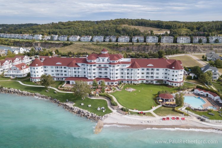 Intimate Inn Bay Harbor waterfront Wedding Ceremony Lake Michigan Photography