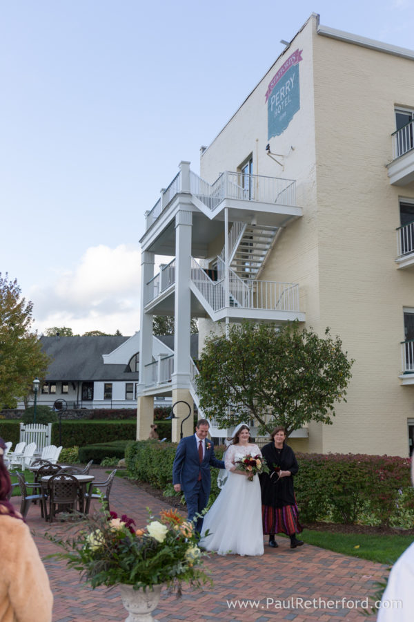 Stafford's Perry Hotel Wedding Rose Garden Room Outdoor Photography