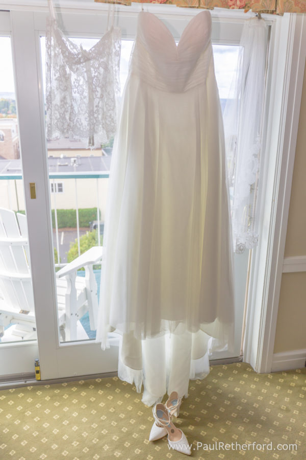 Stafford's Perry Hotel Wedding Rose Garden Room Outdoor Photography