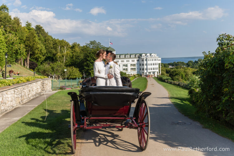 mackinac island grand hotel wedding photo northern michigan