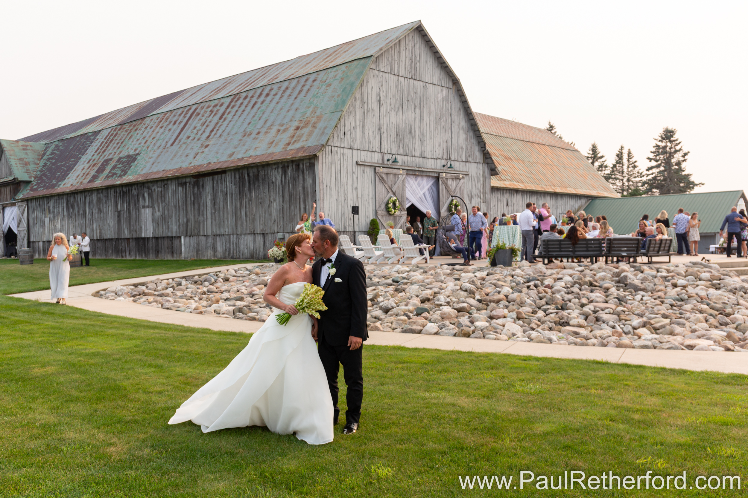 Charlevoix Michigan Shanahans Barn Wedding Photography